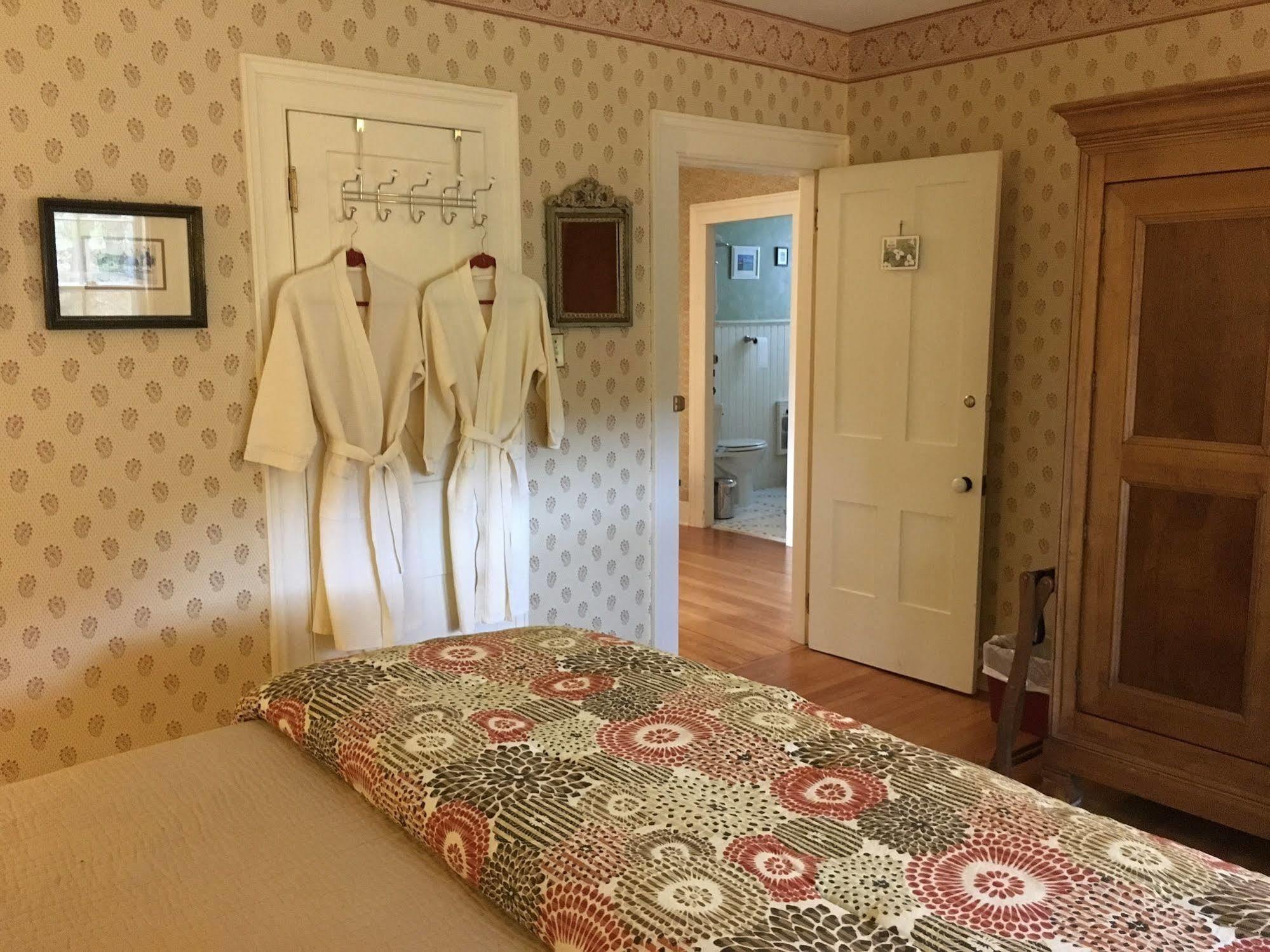 Bristol Dreamhouse Country Inn المظهر الخارجي الصورة